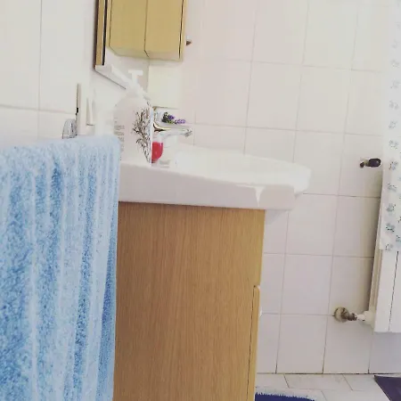 Liz House Кальтаджироне